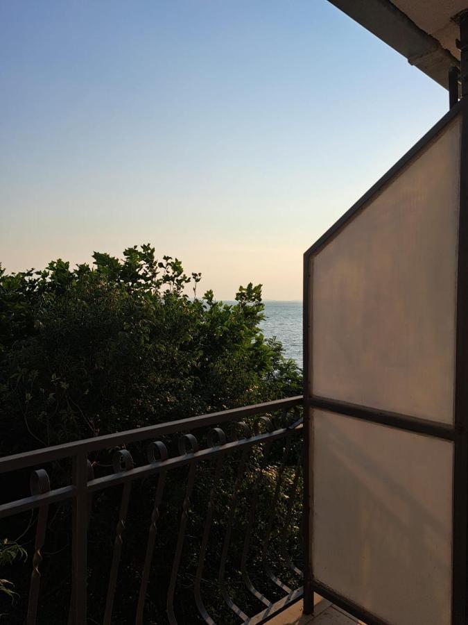 Apartments Garac Dugi Rat Exterior photo